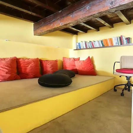Relax Like Home, Via Ricasoli 6, Next To The Duomo Of Firenze